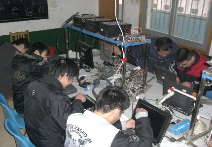 ��늾S����Ӗ�WУ