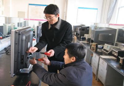 ��늾S����Ӗ�WУ